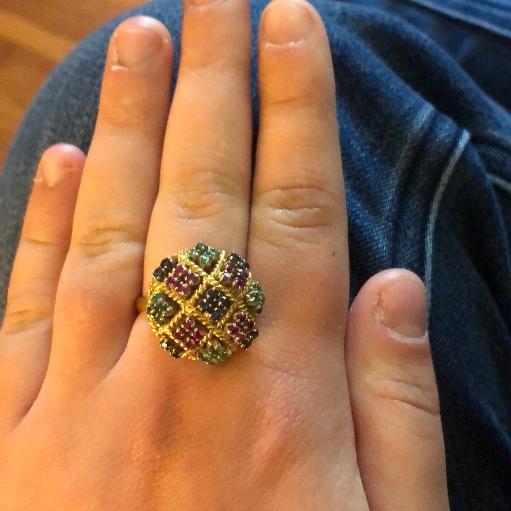 Sapphire and Emerald gold ring